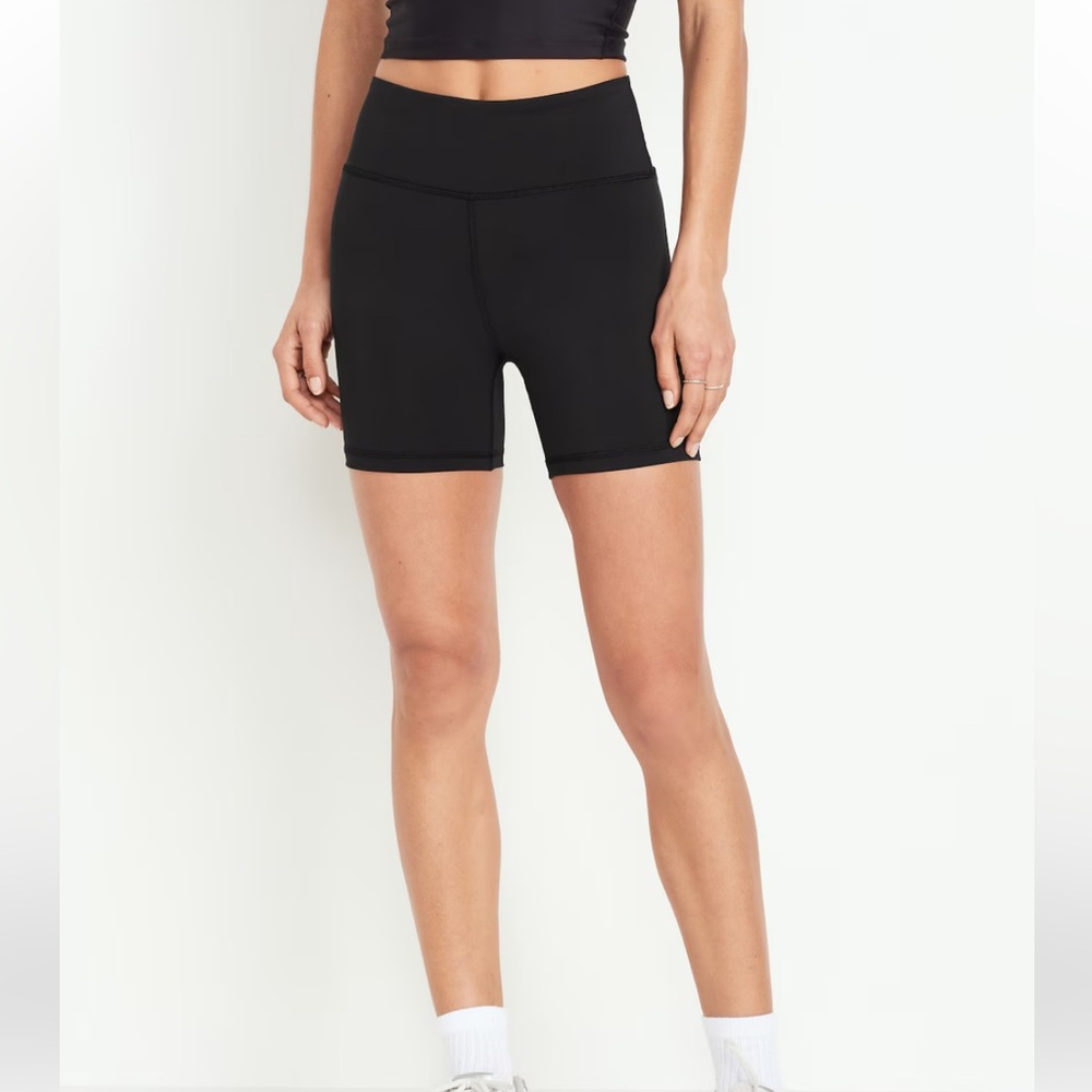 Old navy active high waisted bike shorts stay dry material size small brand new
